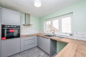 KITCHEN- click for photo gallery